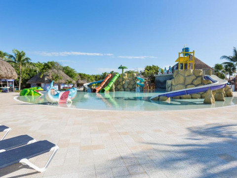 Grand Palladium Kantenah Resort & Spa