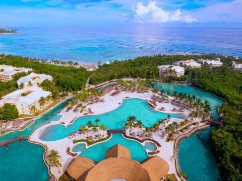 Grand Palladium Select White Sand Resort & Spa