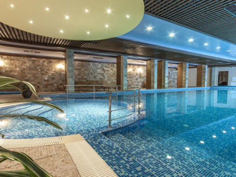 GRAND ROYALE HOTEL & SPA