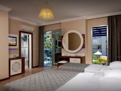 Grand Zaman Garden Hotel