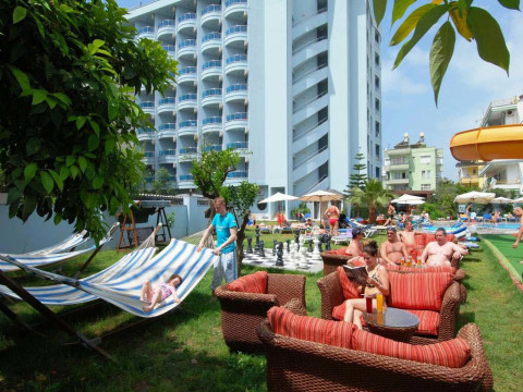Grand Zaman Garden Hotel