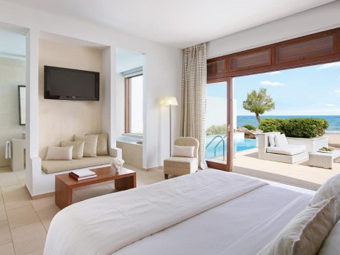 AMIRANDES A GRECOTEL RESORT TO LIVE