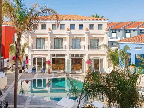 GRECOTEL PLAZA BEACH HOUSE
