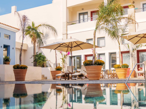 GRECOTEL PLAZA BEACH HOUSE