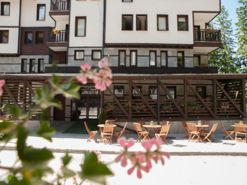 Green Life Pamporovo