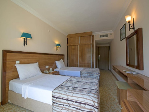 GREEN NATURE RESORT AND SPA