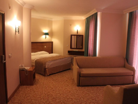 GREEN NATURE RESORT AND SPA