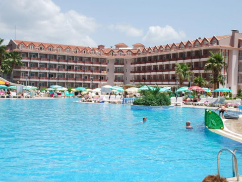 Green Nature Resort  Spa