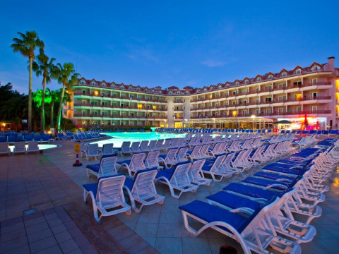 GREEN NATURE RESORT & SPA HOTEL