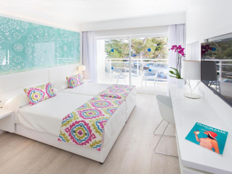 Grupotel Ibiza Beach Resort - Adults Only