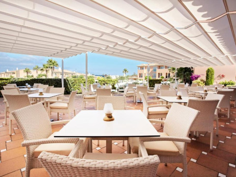 Grupotel Macarella Suites & Spa