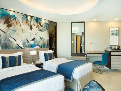 GULF COURT HOTEL BUSINESS BAY