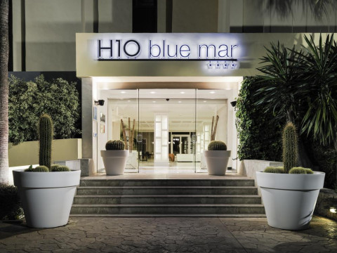 H10 Blue Mar - Adults Only