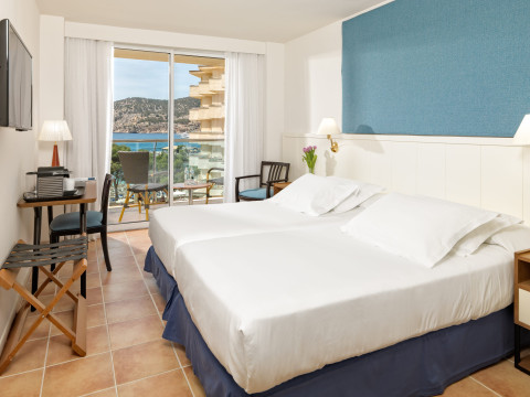 H10 Blue Mar Hotel