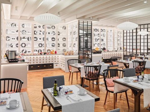 Hotel H10 Universitat