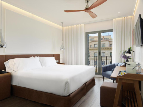 Hotel H10 Universitat