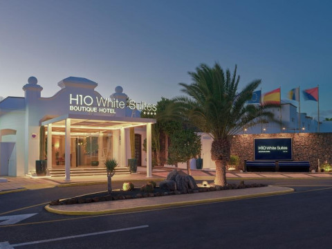 H10 White Suites