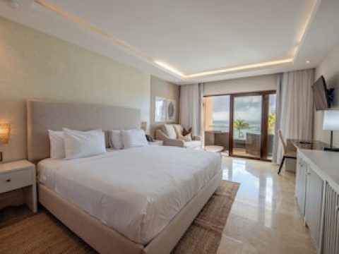 HACIENDA SAMANA BAY HOTEL AND RESIDENCE