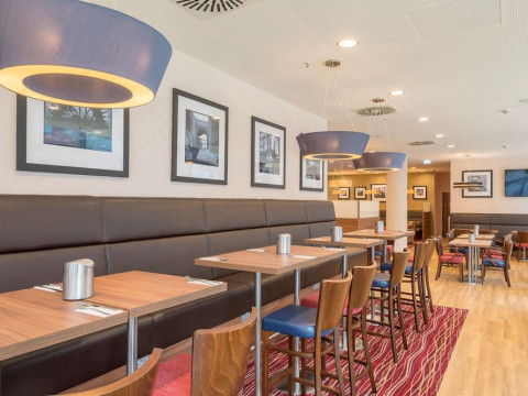 HAMPTON BY HILTON HAMBURG CITY CENTRE