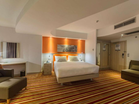 Hotel Hampton By Hilton Iasi