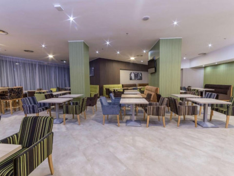 Hotel Hampton By Hilton Iasi