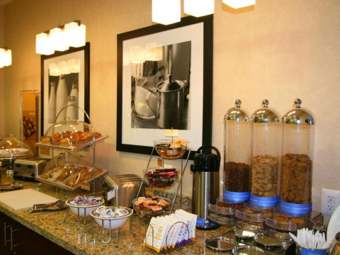 Hampton Inn & Suites Mexico City