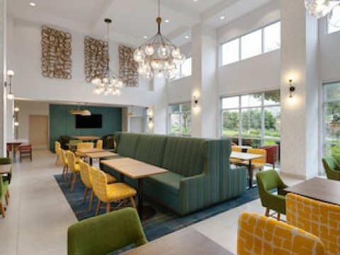 HAMPTON INN & SUITES SACRAMENTO-AIRPORT-NATOMAS