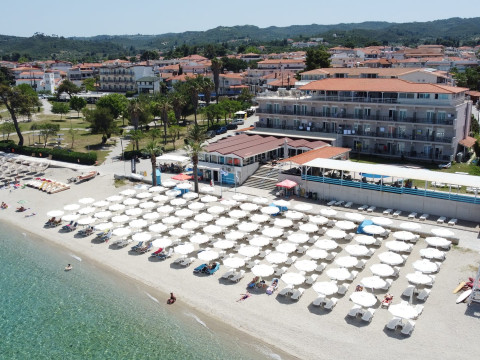 Hanioti Grandotel