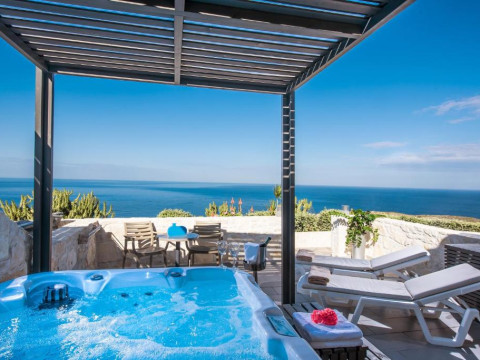 Happy Cretan Suites