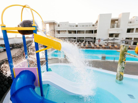 HD Beach Resort