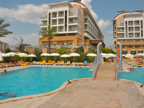 HEDEF RESORT HOTEL