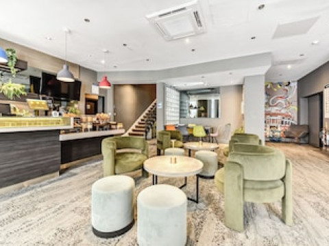 Heeton Concept Hotel - Kensington London