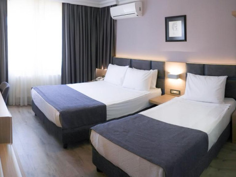 HELEN HOTEL