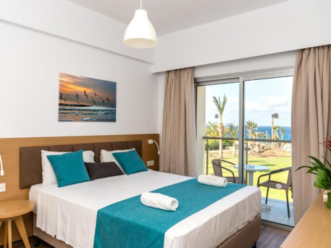 Helios Bay Hotel Apartments