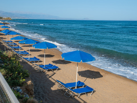 HELLAS BEACH Adult only 16+
