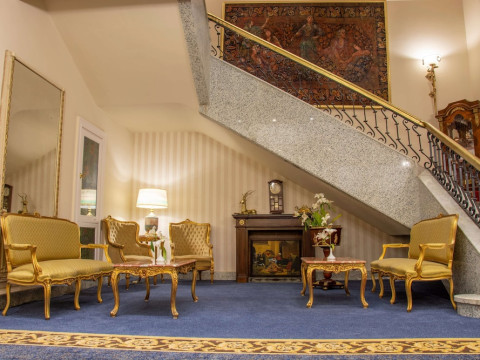 HELNAN PALACE HOTEL