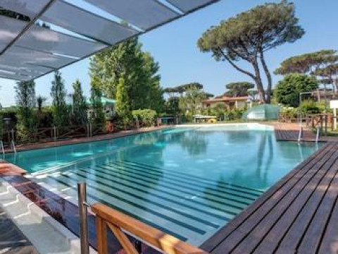 Hermitage Hotel & Resort Forte Dei Marmi – Starhotels Collezione