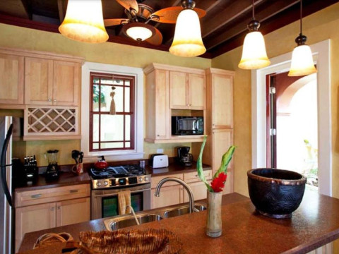Hermosa Cove Villa Resort & Suites