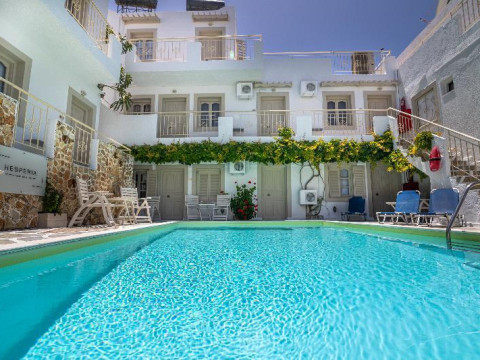 Hesperia Apartments