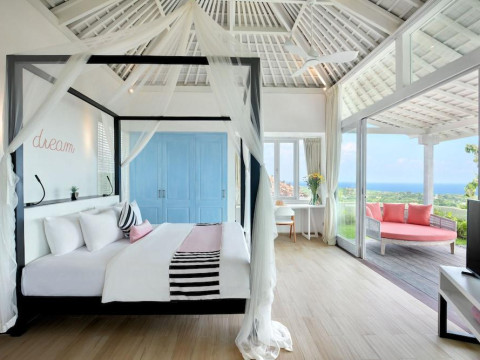 Hidden Hills Villas