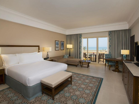Hilton Al Hamra Beach Golf Resort