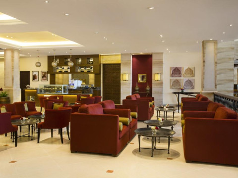 Hilton Al Hamra Beach Golf Resort