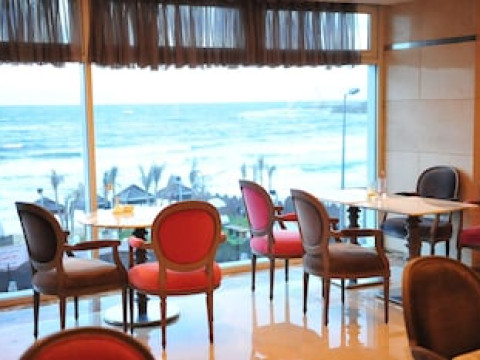 HILTON ALEXANDRIA CORNICHE