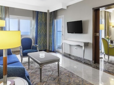 HILTON ALEXANDRIA CORNICHE