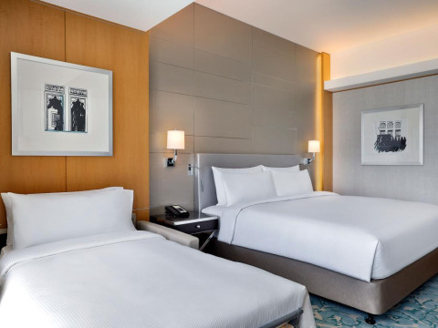 HILTON DUBAI PALM JUMEIRAH