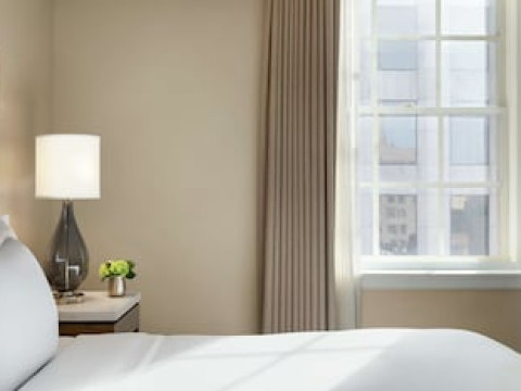 HILTON NEW ORLEANS/ST. CHARLES AVENUE