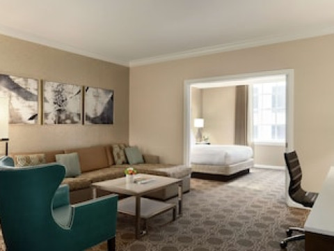 HILTON NEW ORLEANS/ST. CHARLES AVENUE