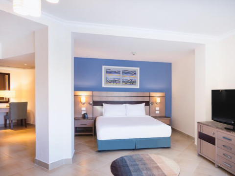 Hilton Plaza