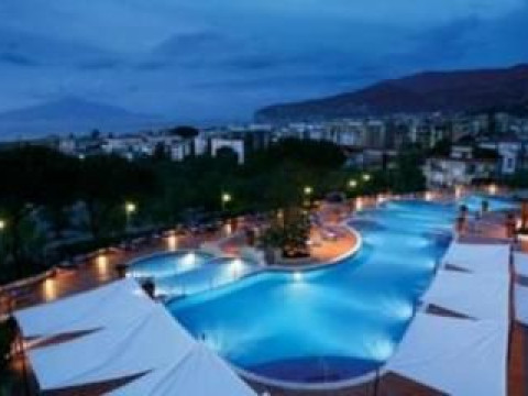 HILTON SORRENTO PALACE