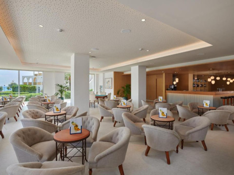Hipotels Bahia Grande Aparthotel